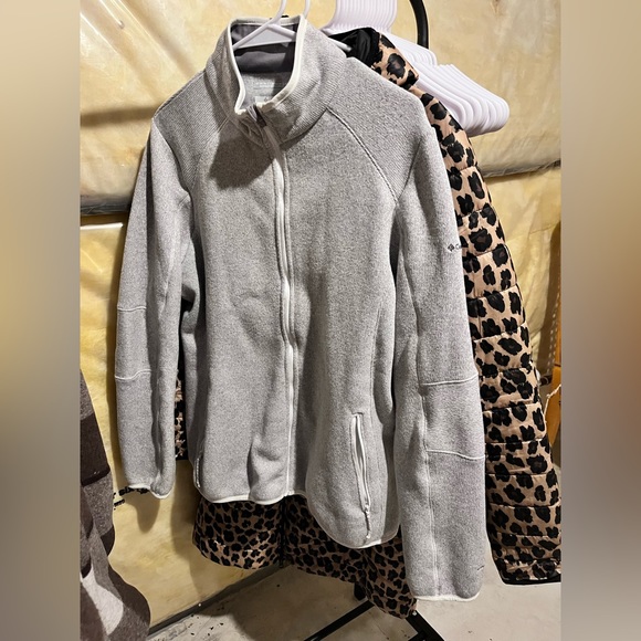 Women’s Columbia fleece jacket - Picture 4 of 4